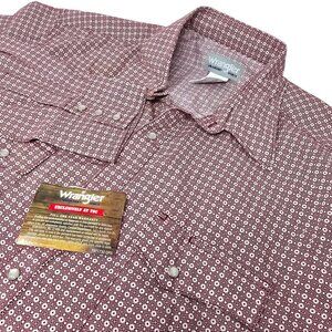 Wrangler Wrancher Maroon Patterned Dress Shirt